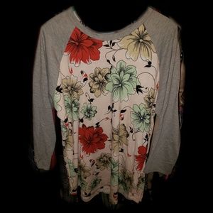 Lularoe Floral top large baseball randy